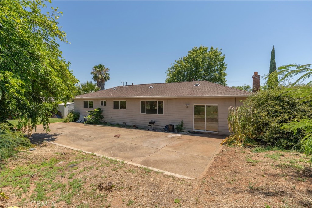1670 Alma Property Photo 38