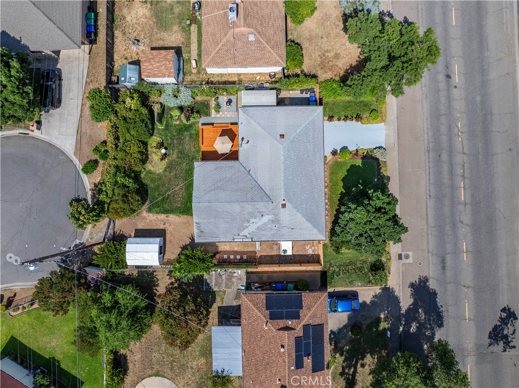 1450 Walnut Property Photo 3