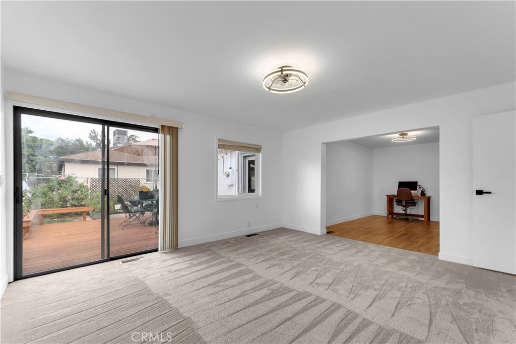1450 Walnut Property Photo 19
