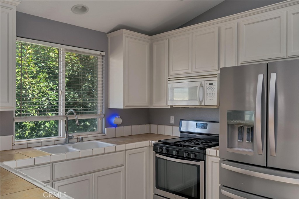 365 Yarrow Drive Property Photo 11