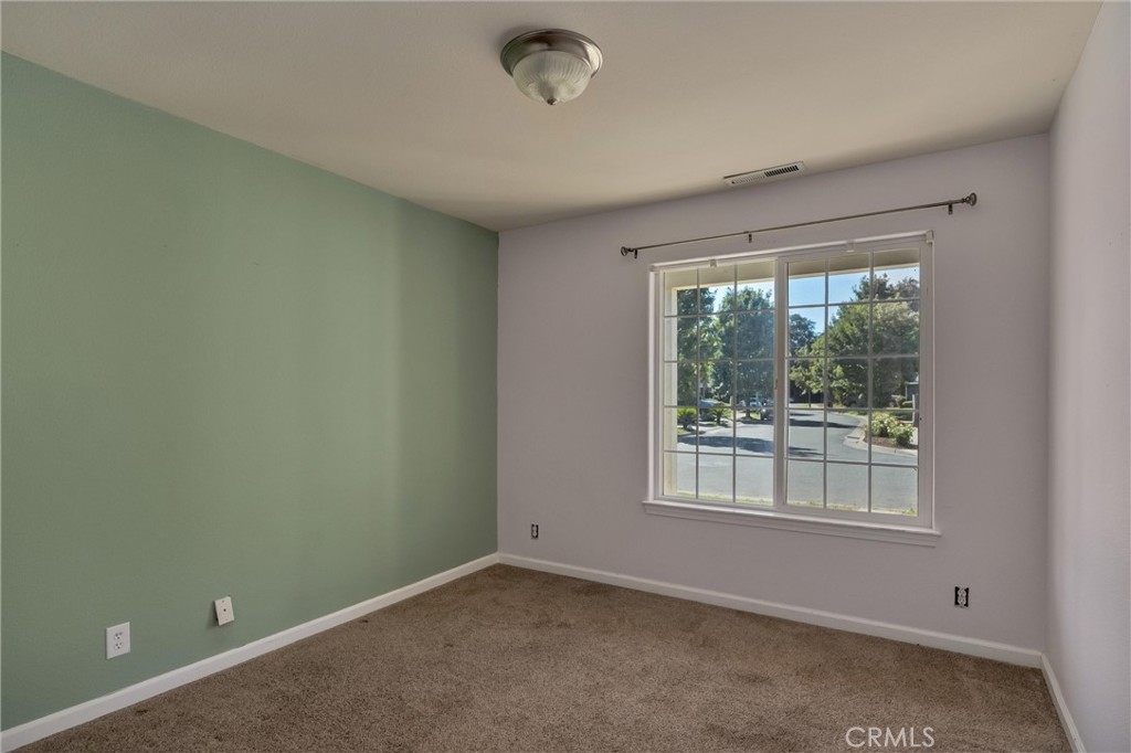 365 Yarrow Drive Property Photo 13