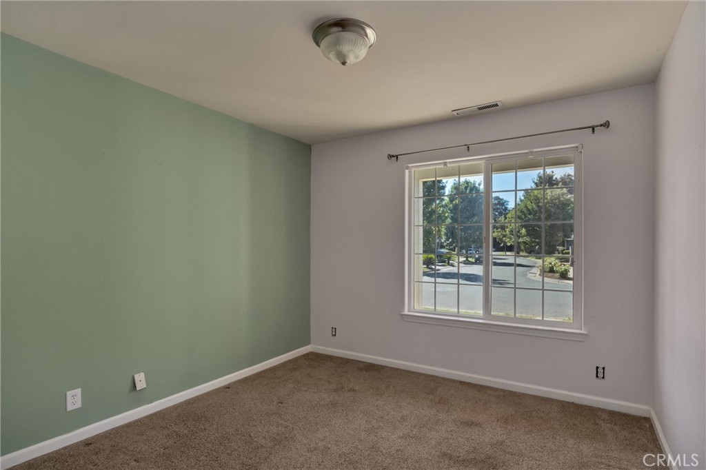 365 Yarrow Drive Property Photo 13