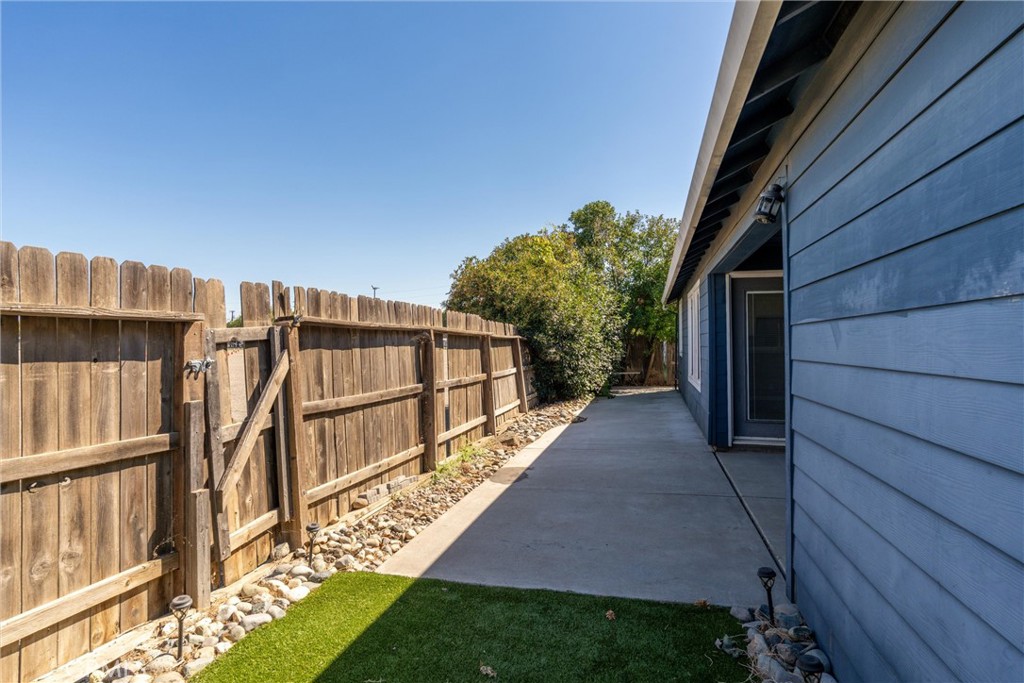 365 Yarrow Drive Property Photo 28