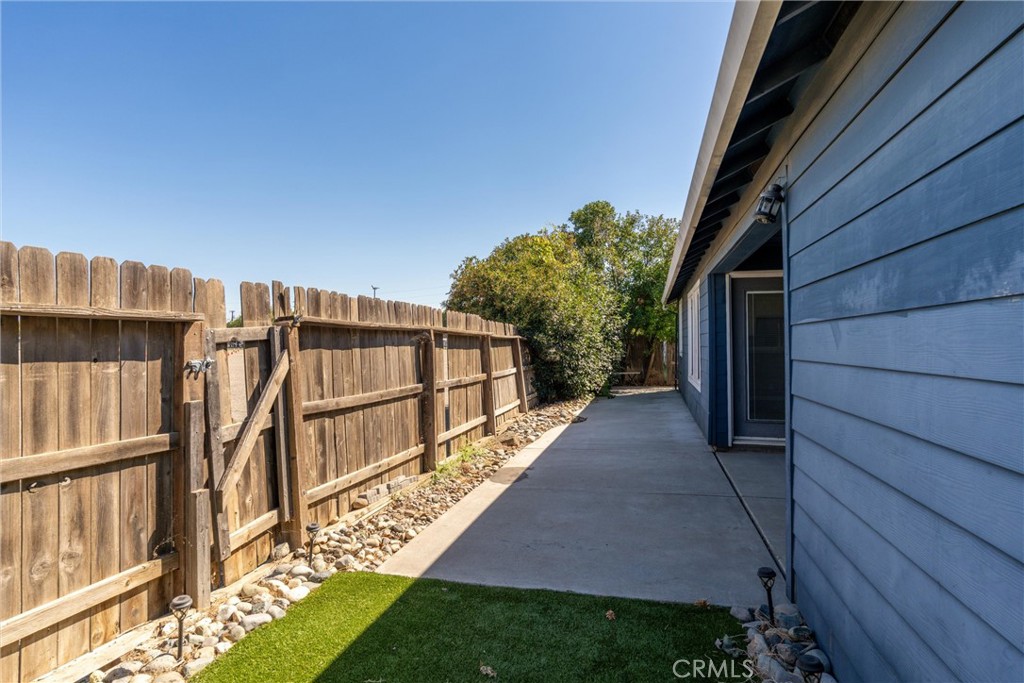 365 Yarrow Drive Property Photo 28