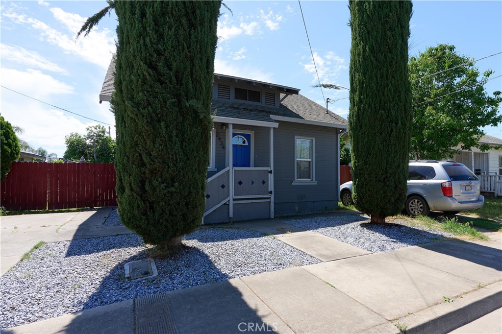2434 Archer Property Photo 2