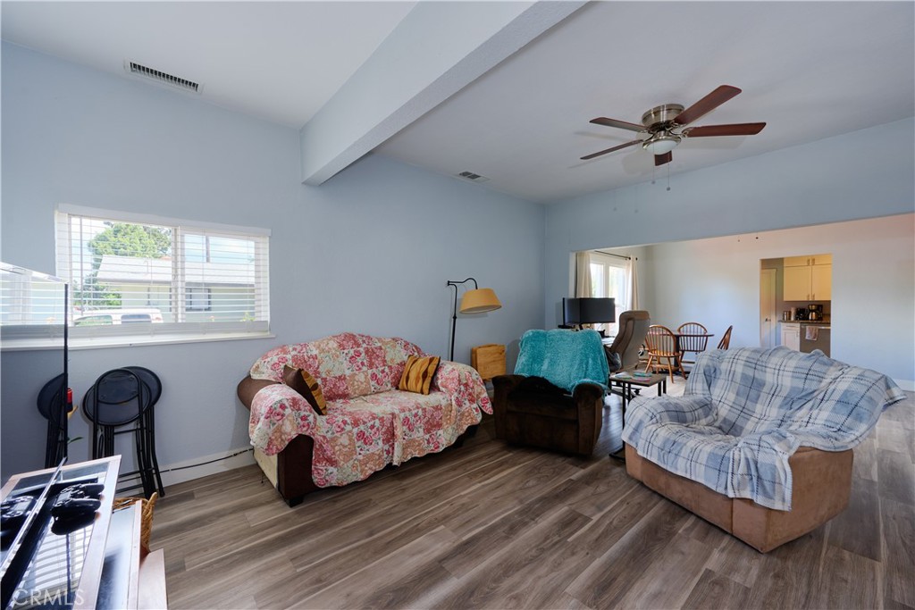 2434 Archer Property Photo 10