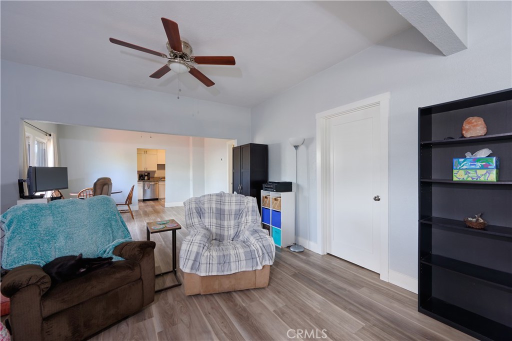 2434 Archer Property Photo 11
