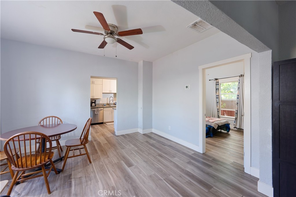 2434 Archer Property Photo 14