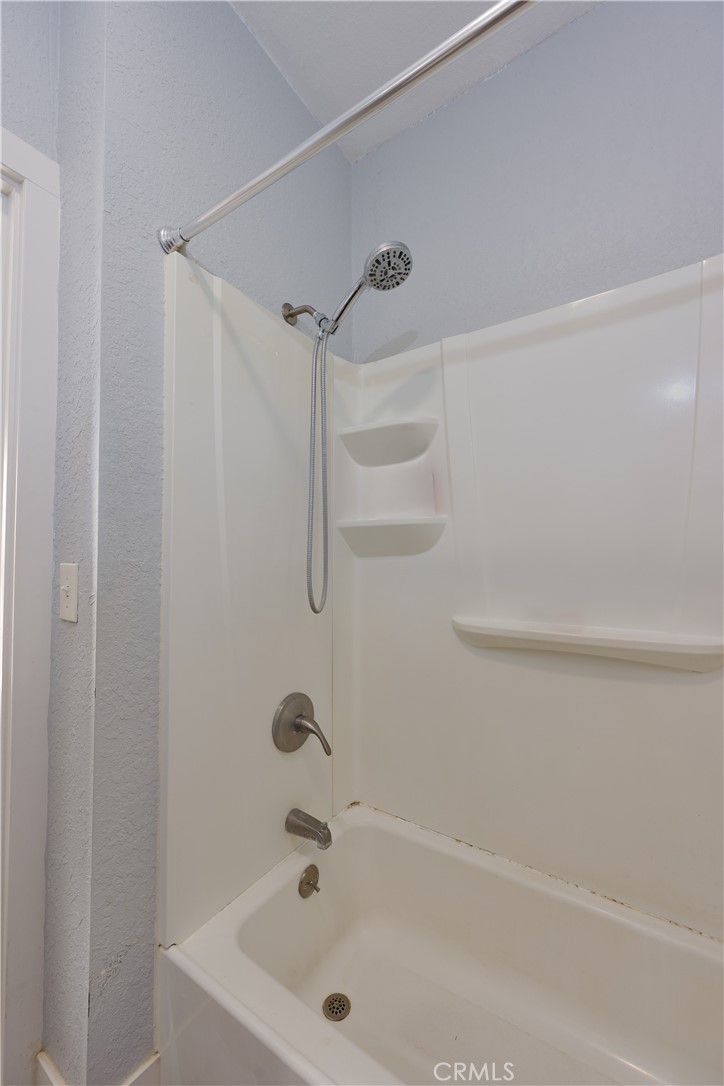 2434 Archer Property Photo 28