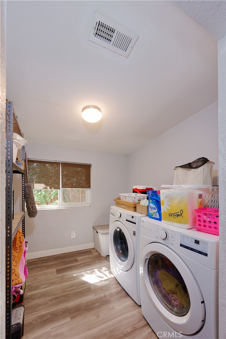 2434 Archer Property Photo 29