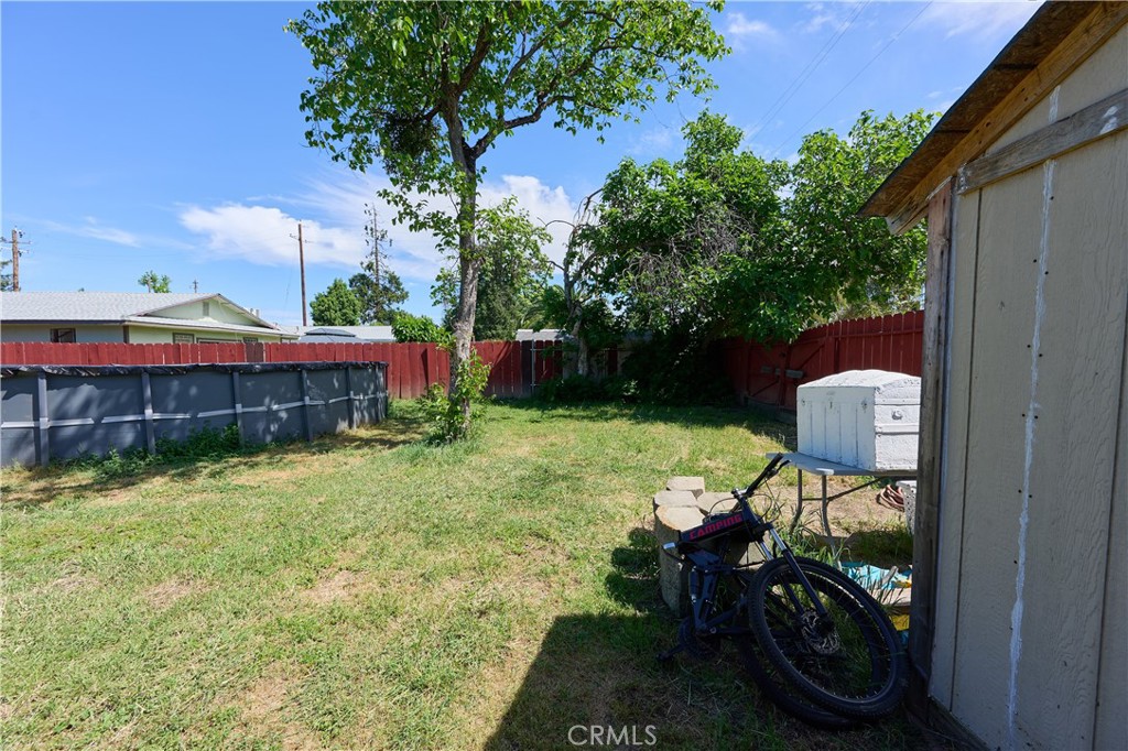 2434 Archer Property Photo 37