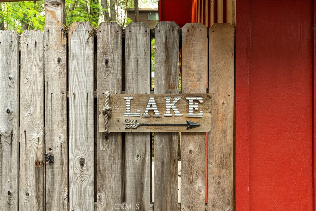 15 Toyon Trail Property Photo 10