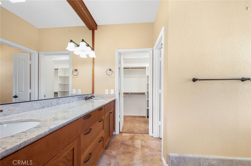 1740 Vinson Drive Property Photo 20