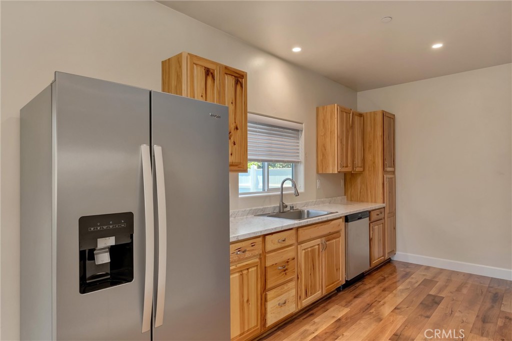 5522 Clark Property Photo 6