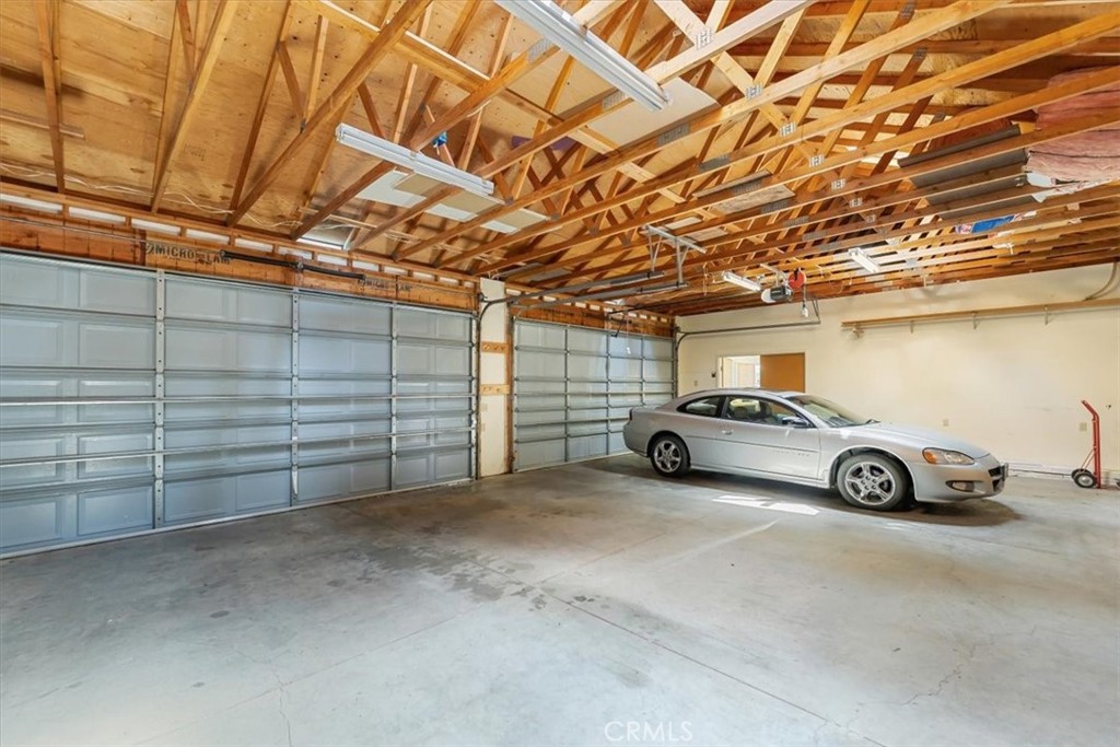 521 Pony Trail Property Photo 6