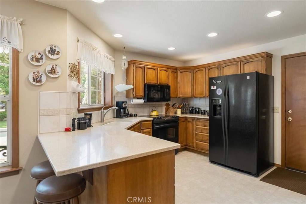 521 Pony Trail Property Photo 10
