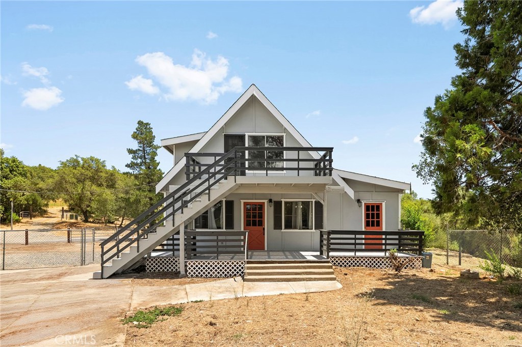 140 Sharp Road Property Photo 1