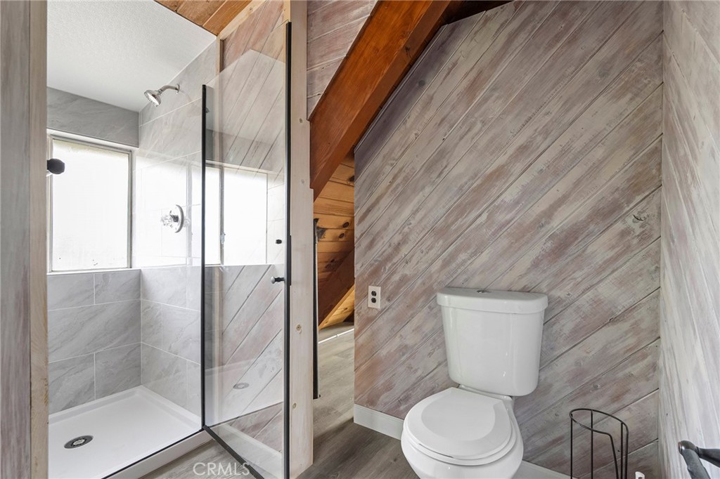 140 Sharp Road Property Photo 32