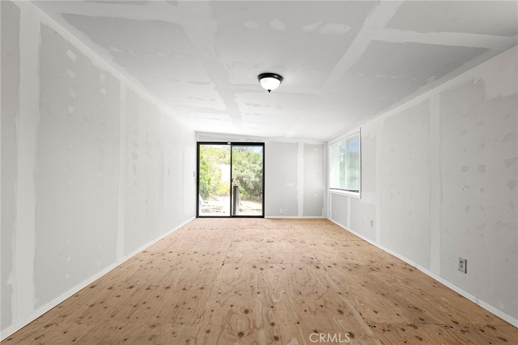 140 Sharp Road Property Photo 34