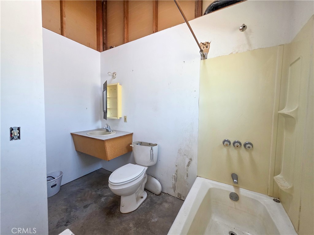 7021 Quarry Rd Property Photo 28