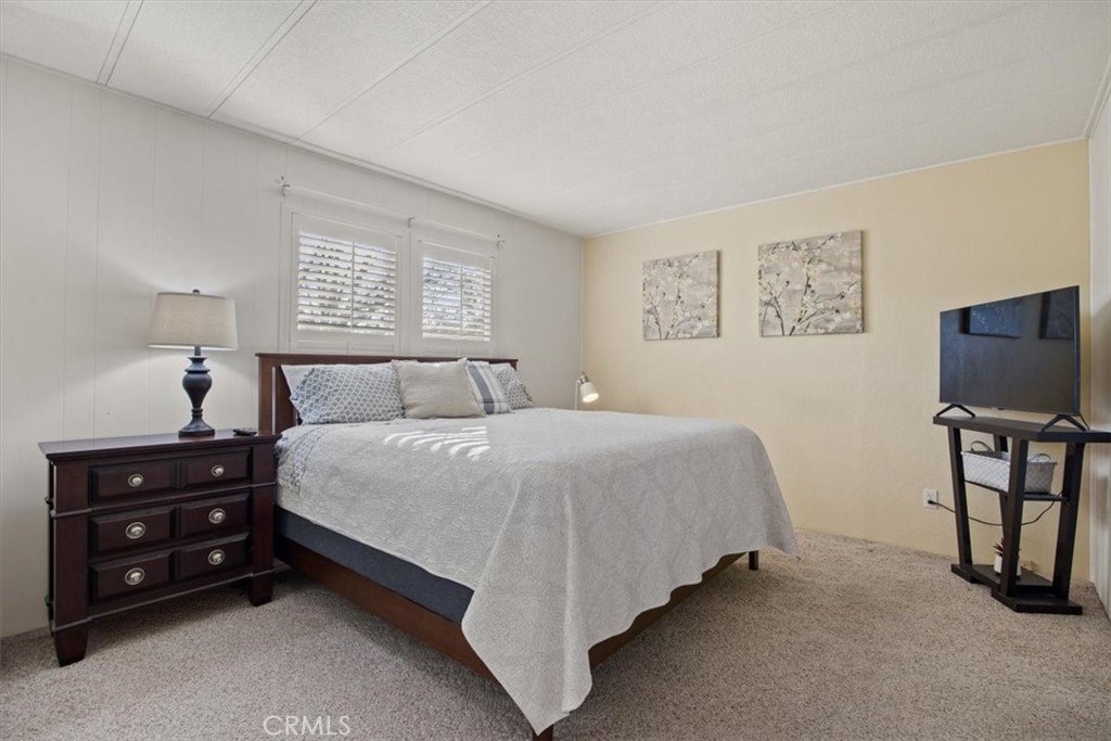 157 Oak Grove Parkway 157 Property Photo 4