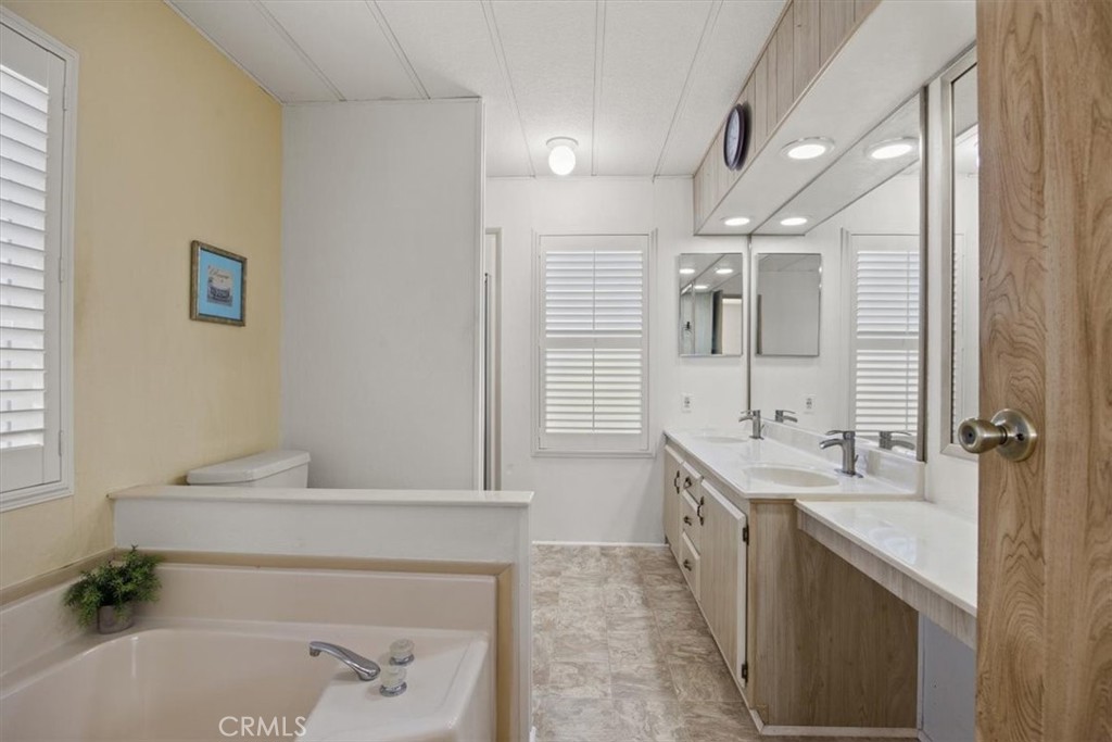 157 Oak Grove Parkway 157 Property Photo 22