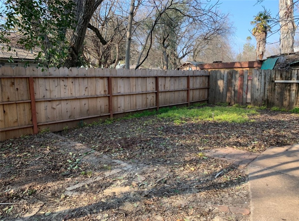 1326 Mulberry Property Photo 22