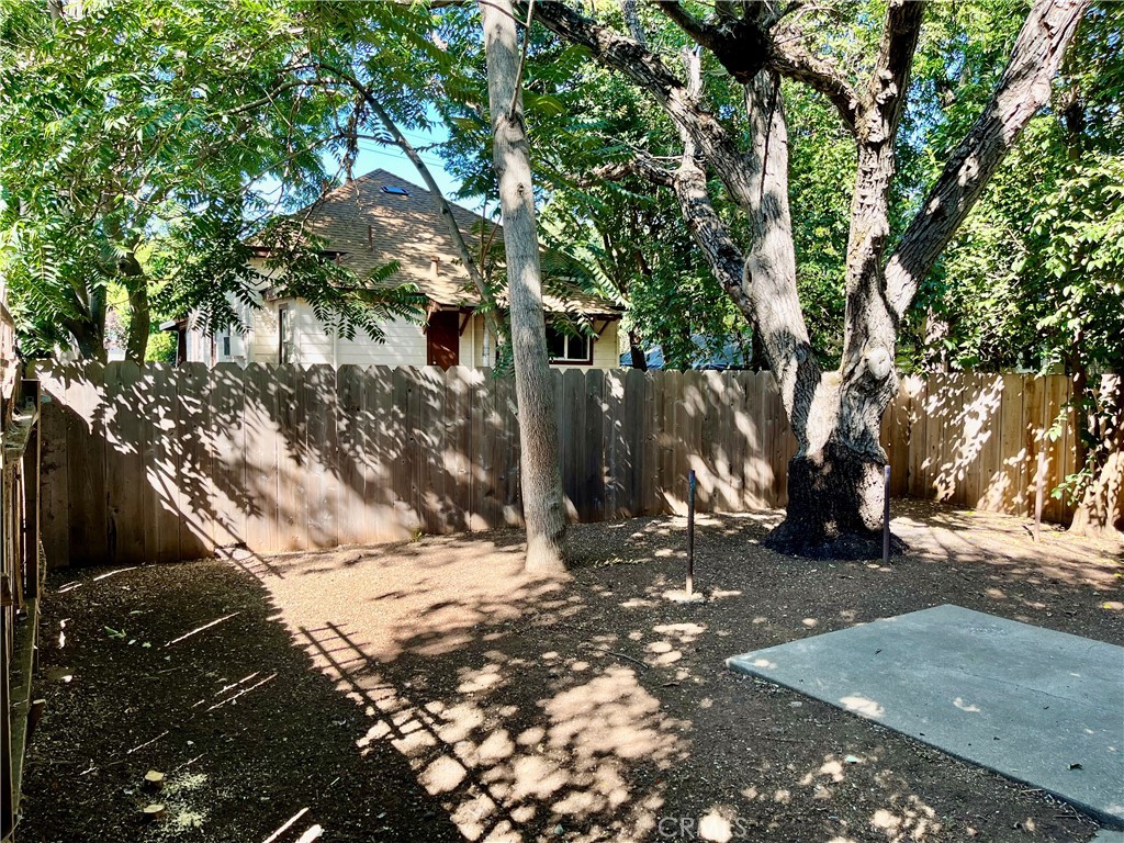 1326 Mulberry Property Photo 31