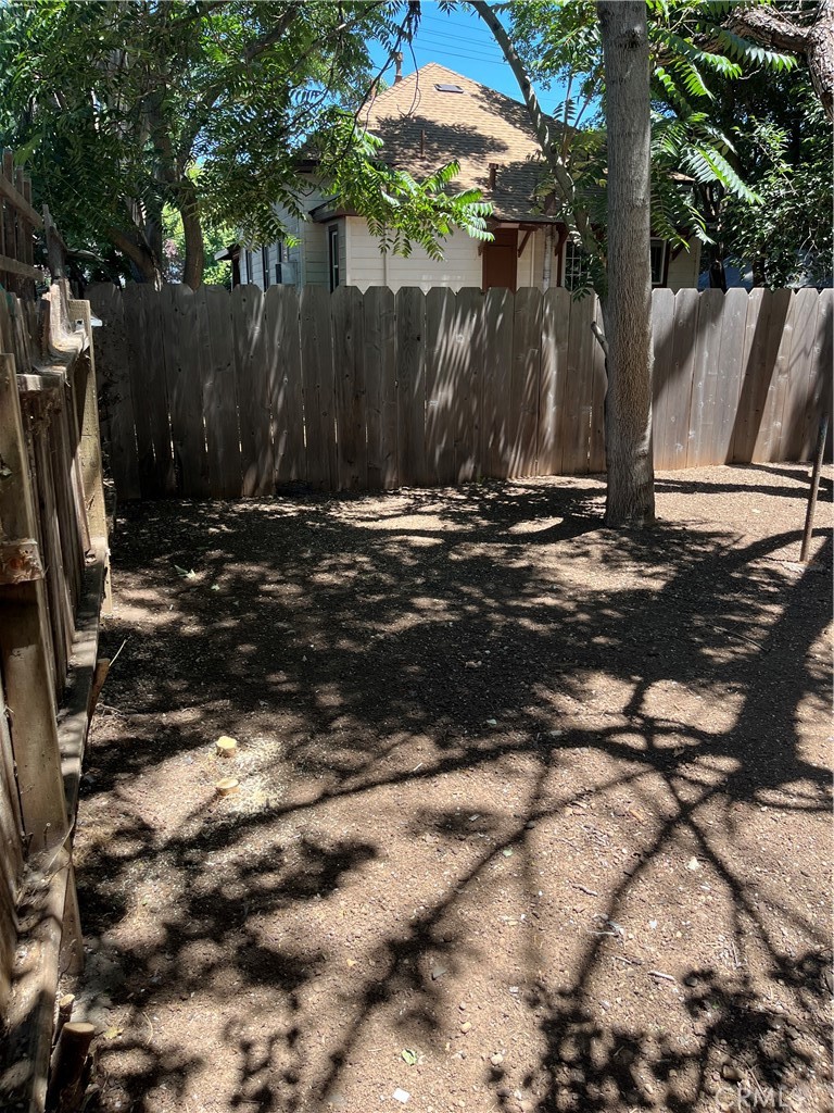 1326 Mulberry Property Photo 36