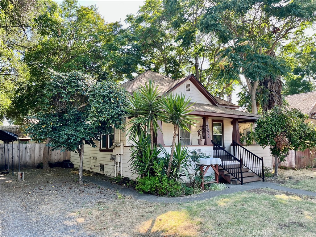 1326 Mulberry Property Photo 1