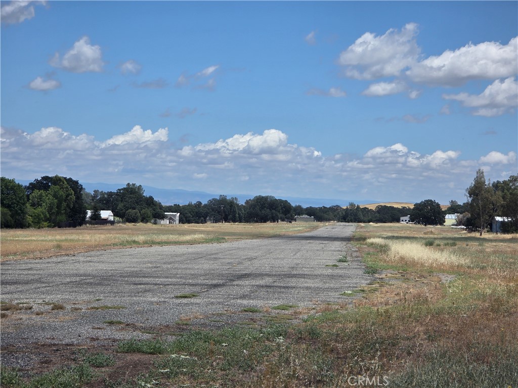 7530 Leisure Landing Property Photo 11