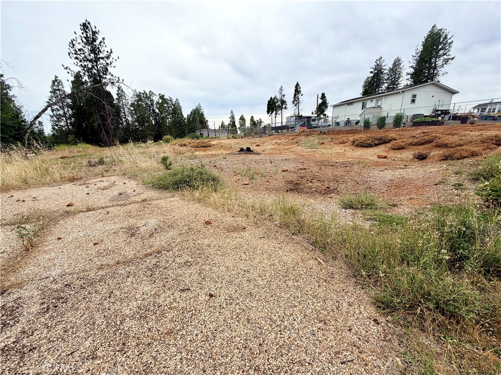 13715 S Park Property Photo 1