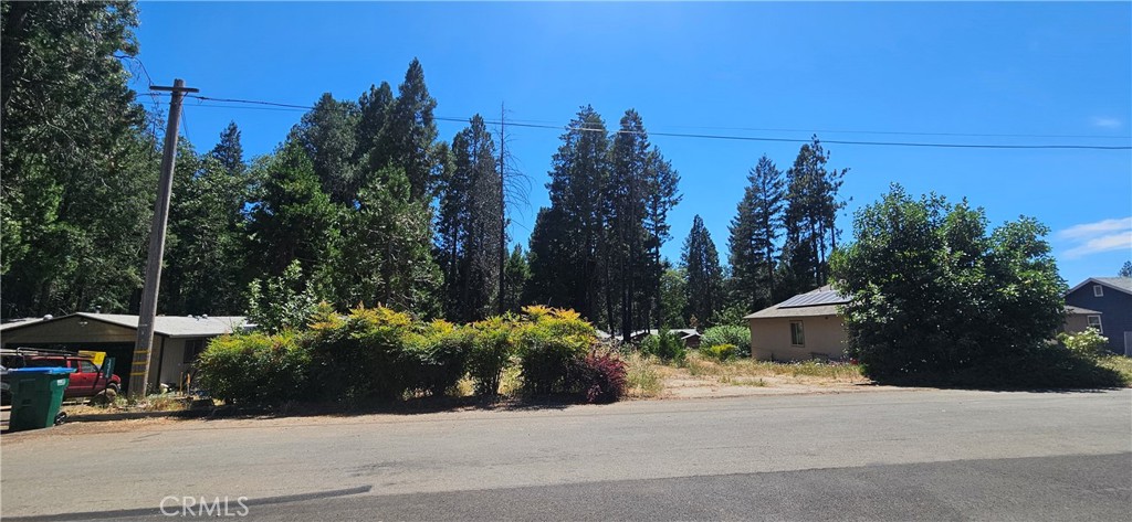 14214 Wingate Property Photo 2