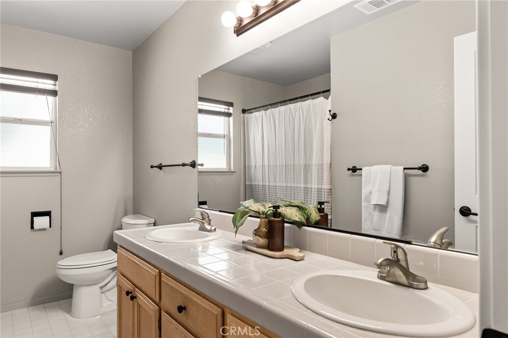 194 Picholine Way Property Photo 22