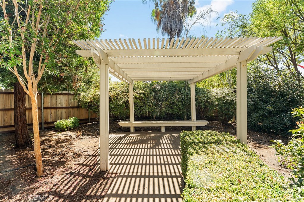 194 Picholine Way Property Photo 35