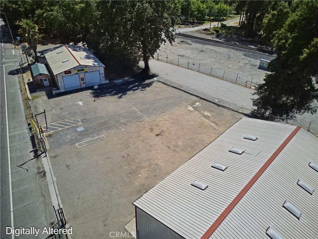 7769 State Highway 99e Property Photo 4