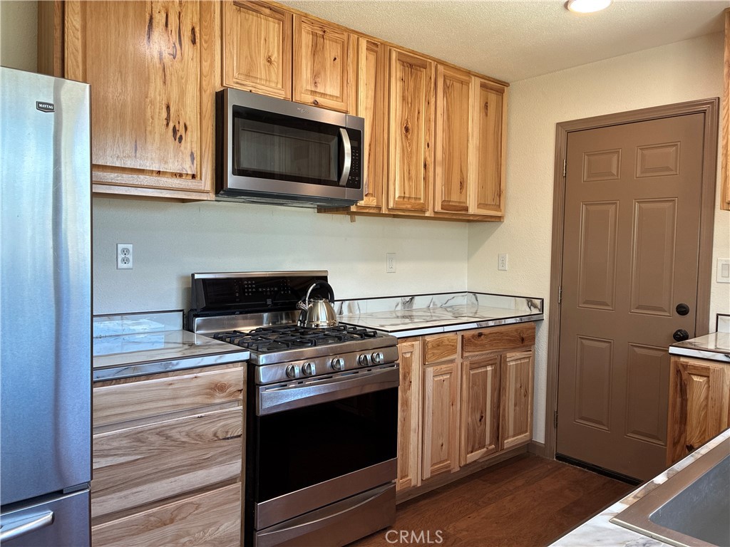 761 Pine Property Photo 3
