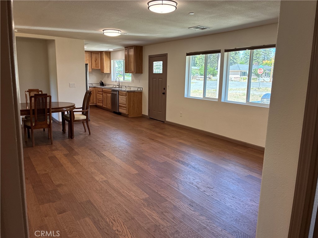 761 Pine Property Photo 14