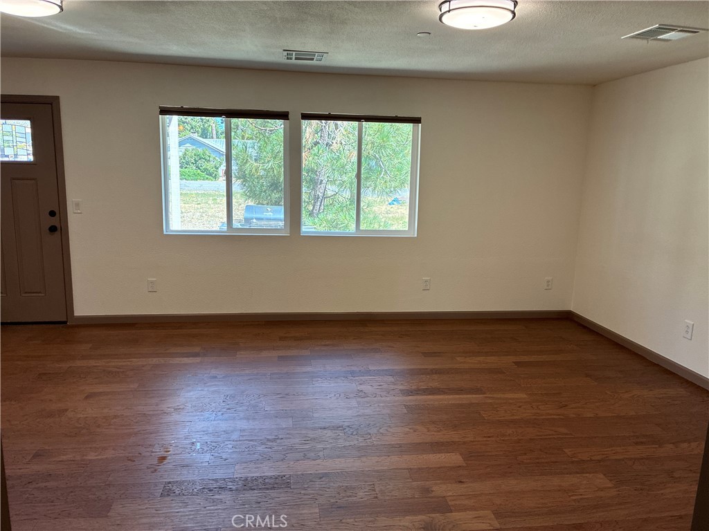 761 Pine Property Photo 19