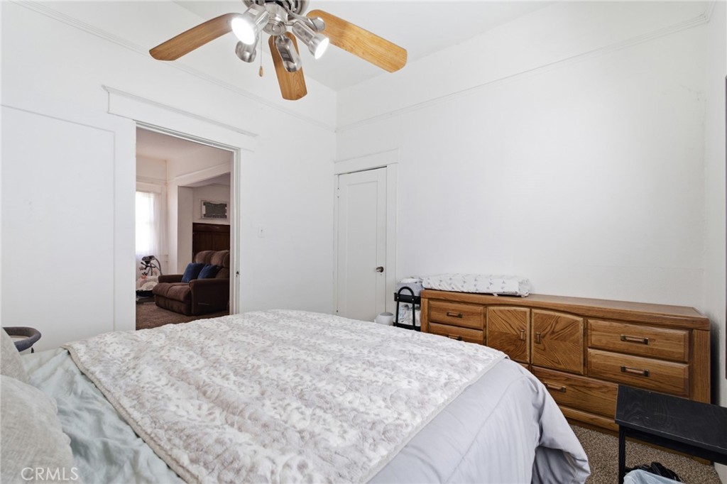 1036 Johnson Street Property Photo 17