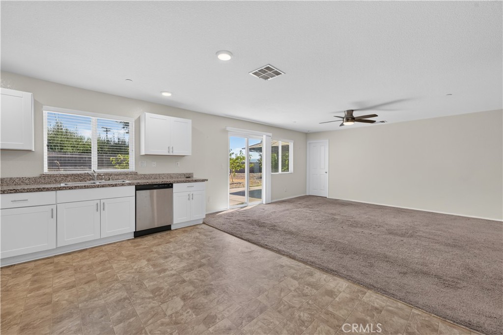 15 Cully Court Property Photo 8
