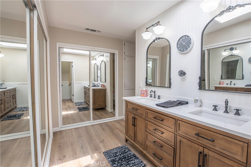 2665 Waverly Court Property Photo 17