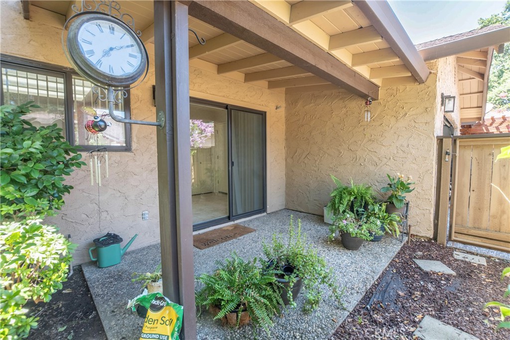 2665 Waverly Court Property Photo 23