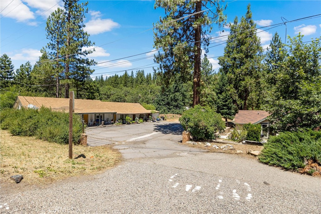 1089 E Main Property Photo 1