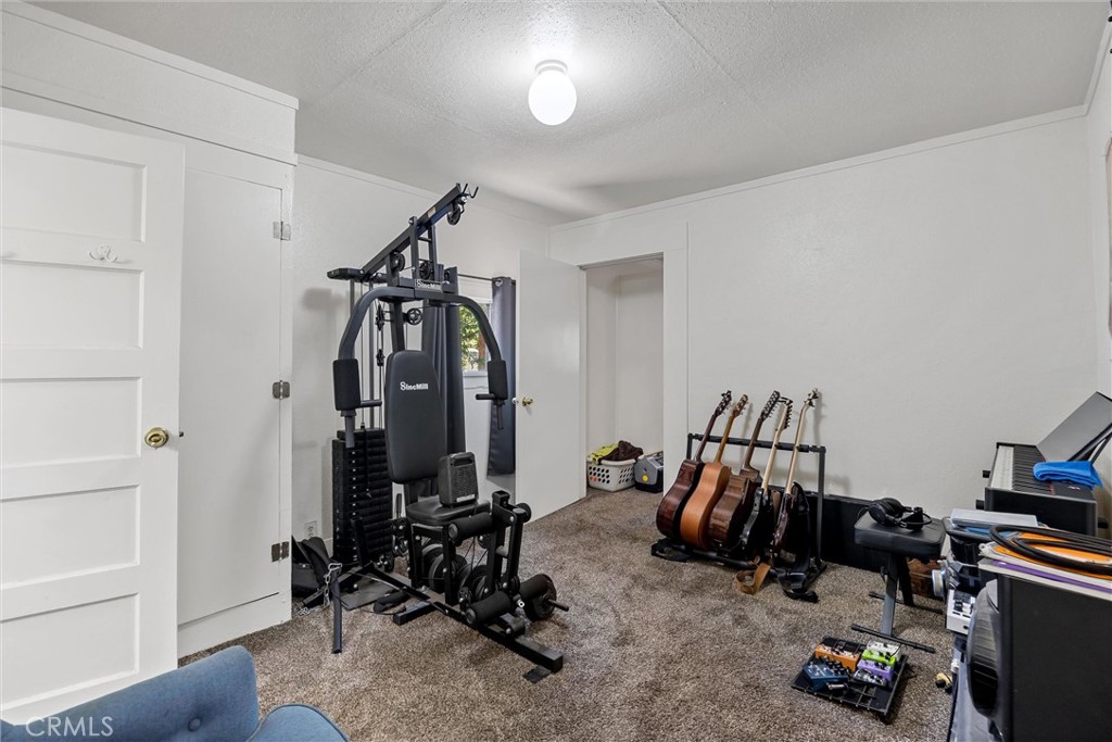 1089 E Main Property Photo 23