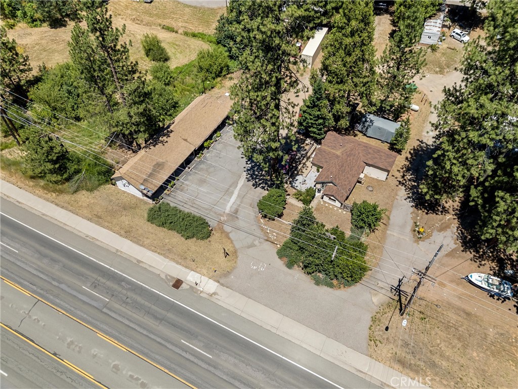 1089 E Main Property Photo 38