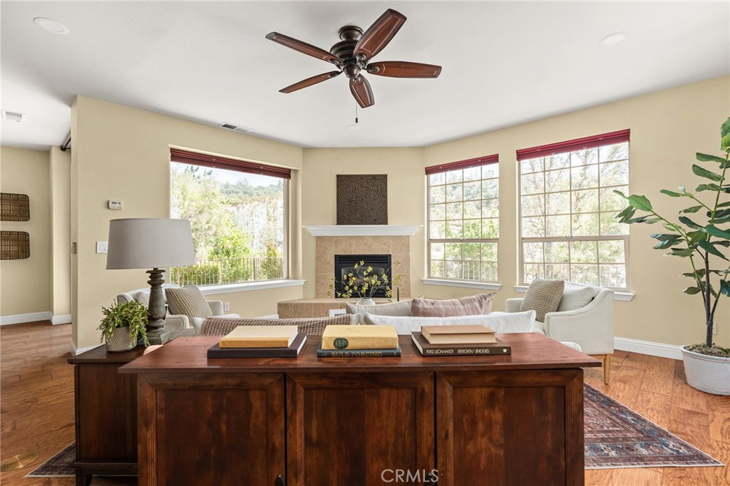 3560 Shadowtree Property Photo 8