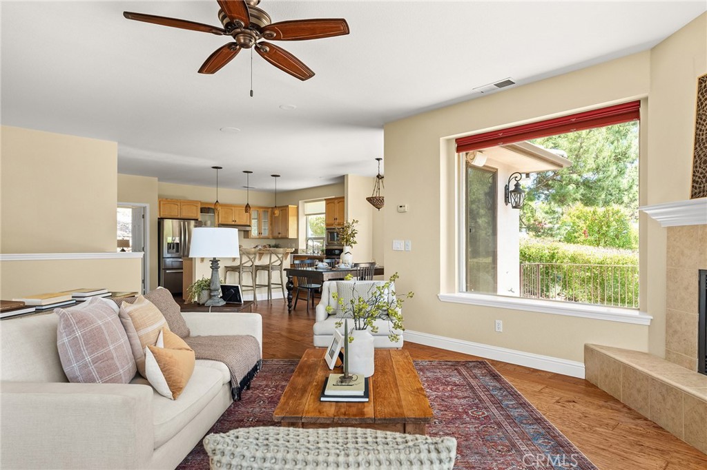 3560 Shadowtree Property Photo 9