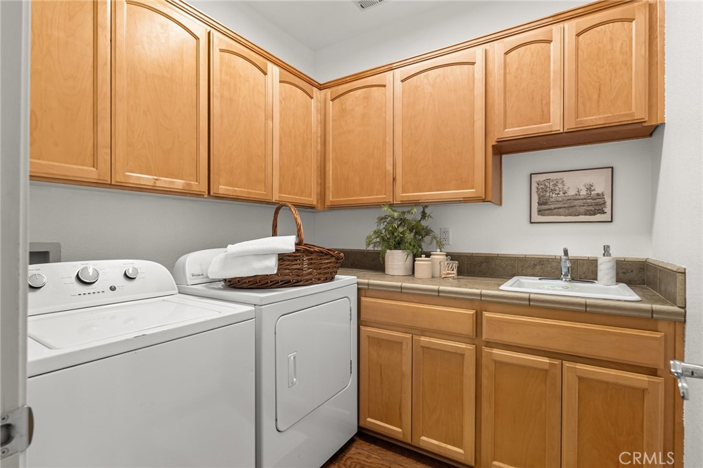 3560 Shadowtree Property Photo 19
