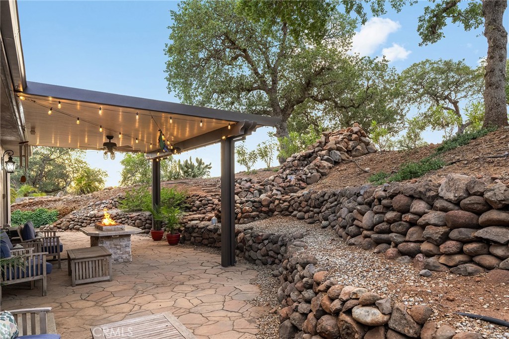 3560 Shadowtree Property Photo 40